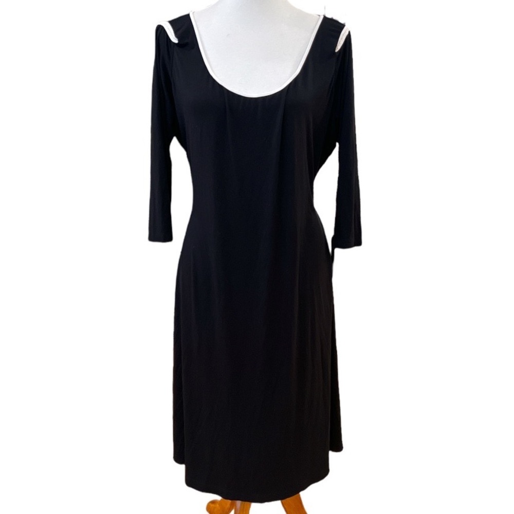 Scoop Neck Black light cotton modified closed cold shoulder Dress Sz XL